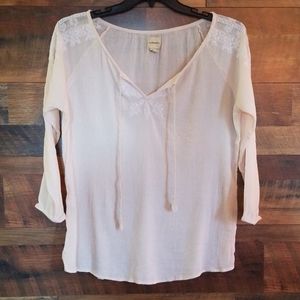 G.H. Bass & Co. Cream blouse 3/4 sleeve